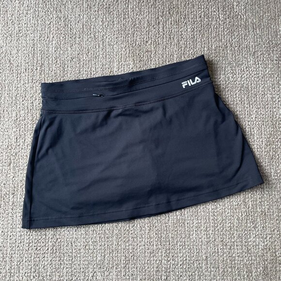 Fila Skort Pull On Size Medium Athleisure Black Golf Tennis Pickeball - Picture 2 of 8